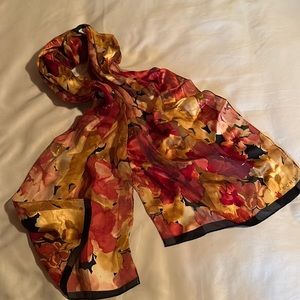 Scarf “ echo “ brand